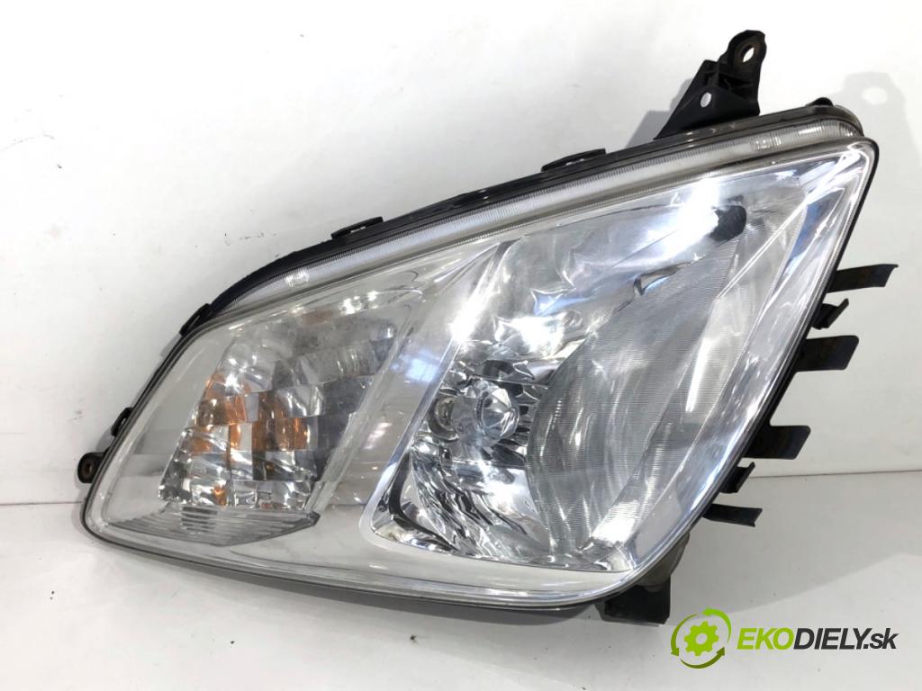TOYOTA PRIUS II liftback 2005 57 kW 1.5 Hybrid (NHW20_) 1497 Svetlomet pravy predný 