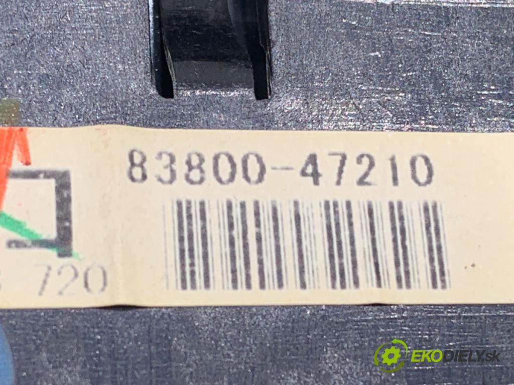 TOYOTA PRIUS II liftback 2005 57 kW 1.5 Hybrid (NHW20_) 1497 Prístrojovka 83800-47210 (Prístrojová doska)