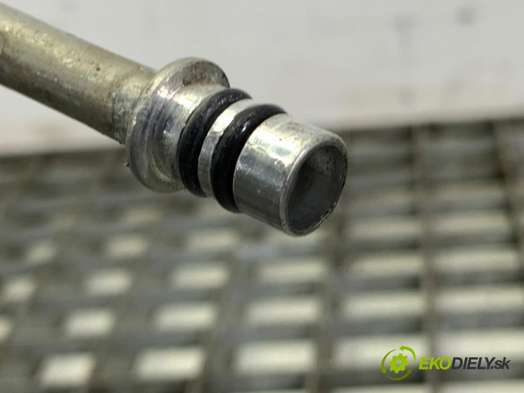 TOYOTA PRIUS II liftback 2005 57 kW 1.5 Hybrid (NHW20_) 1497 rúrka klimatizácie  (Rúrka klimatizácie)