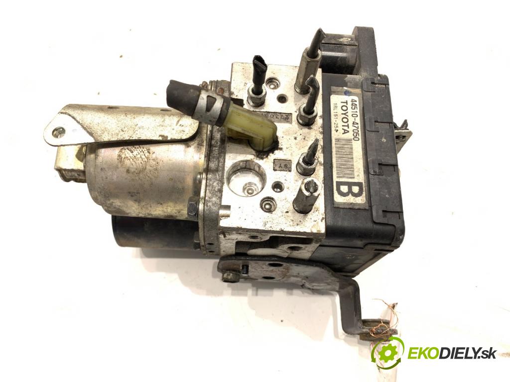 TOYOTA PRIUS II liftback 2009 57 kW 1.5 Hybrid (NHW20_) 1497 Pumpa ABS 44510-47050 (Pumpa ABS)