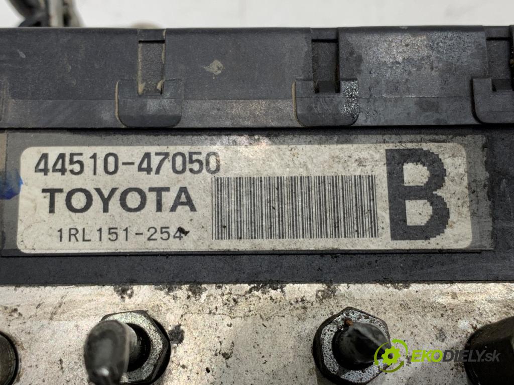 TOYOTA PRIUS II liftback 2009 57 kW 1.5 Hybrid (NHW20_) 1497 Pumpa ABS 44510-47050 (Pumpa ABS)