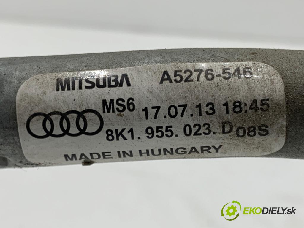AUDI A4 B8 sedan 2013 110 kW 2.0 TDI 1968 Mechanizmus stieračov predný 8K1955023D (Motorček stieračov predný)