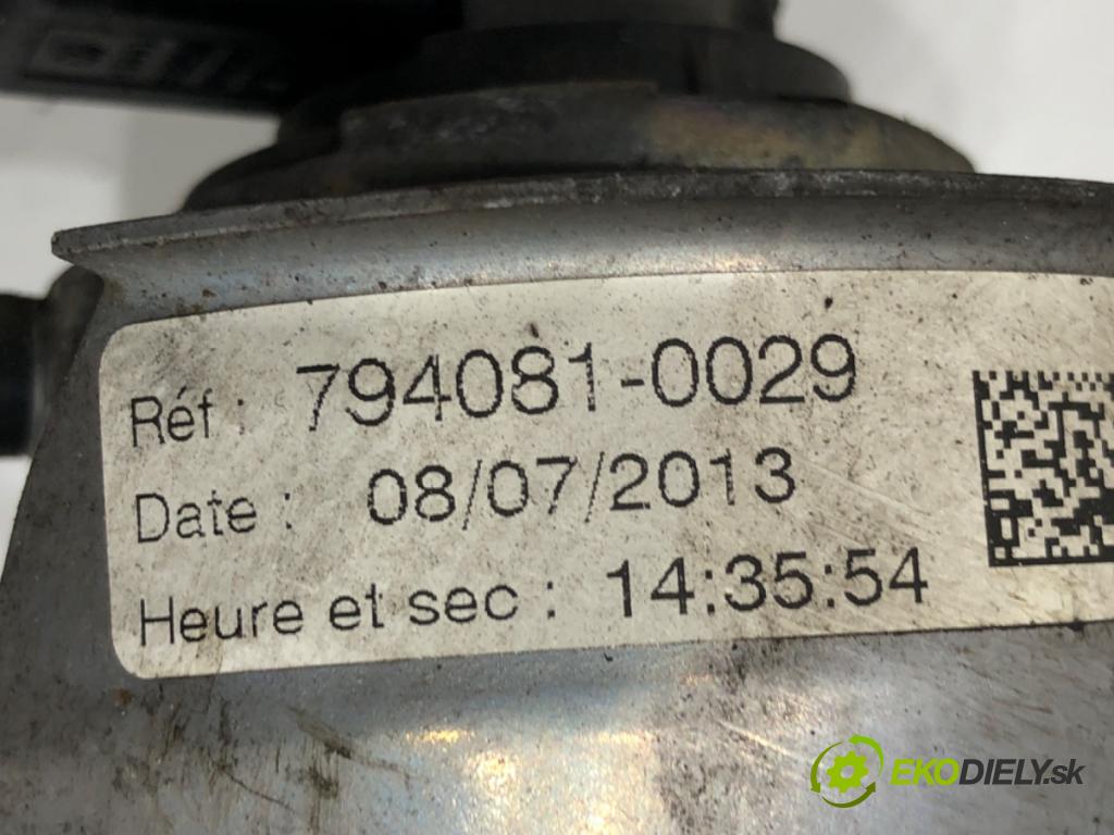 AUDI A4 B8 sedan 2013 110 kW 2.0 TDI 1968 turbo 03L145721A (Kompletní turbodmychadlo)