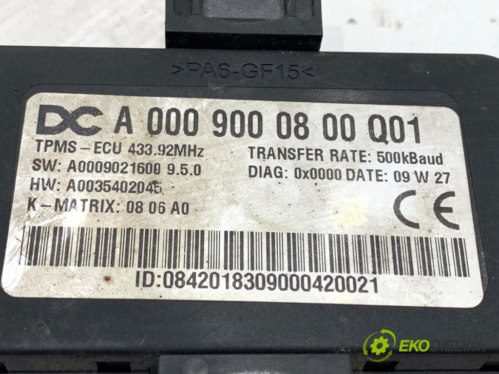 MERCEDES-BENZ W221 sedan 2010 220 kW S 400 Hybrid 3498 modul tlaku W PNEUMATIKY: TPMS A0009000800