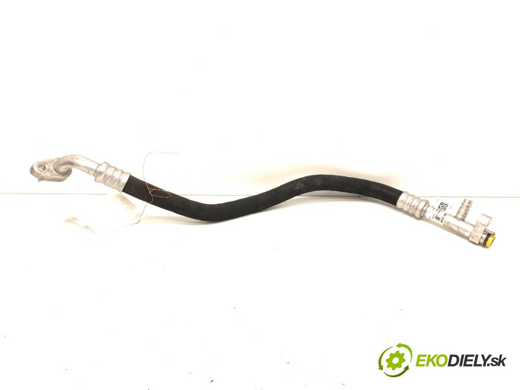 MERCEDES-BENZ W221 sedan 2010 220 kW S 400 Hybrid 3498 rúrka klimatizácie  (Rúrka klimatizácie)