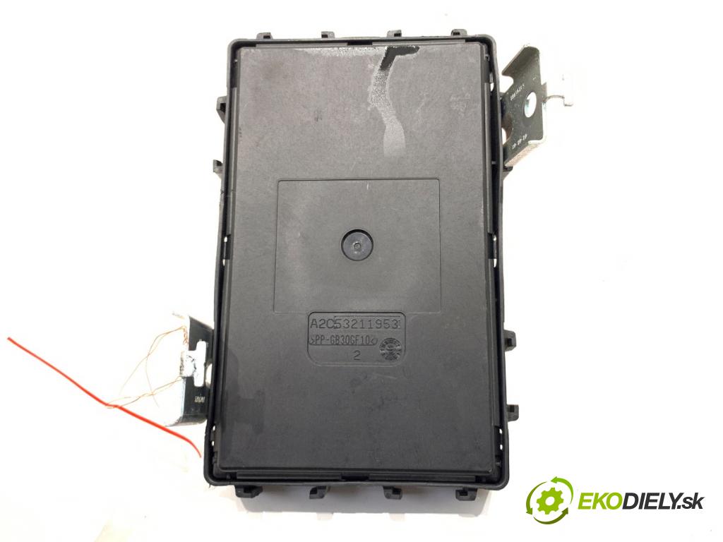 RENAULT KOLEOS I SUV 2008 110 kW 2.0 dCi (HY0K) 1995 Modul komfortu 284B11681R (Modul komfortu)