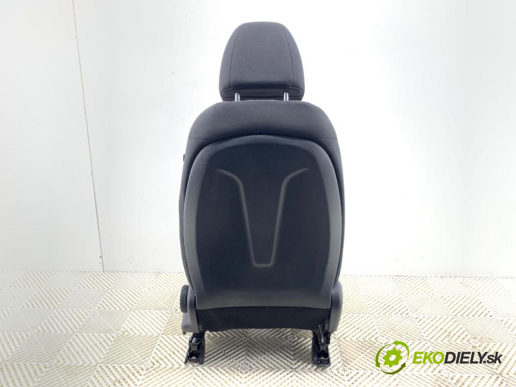 HYUNDAI i30 liftback 2013 66 kW 1.4 CRDi 1396 Sedadlo ľavy predný