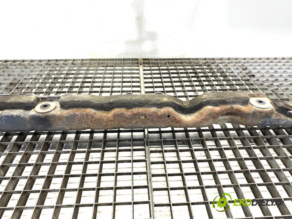RENAULT KOLEOS I SUV 2008 110 kW 2.0 dCi (HY0K) 1995 držák přední část  (Přední výztuha)