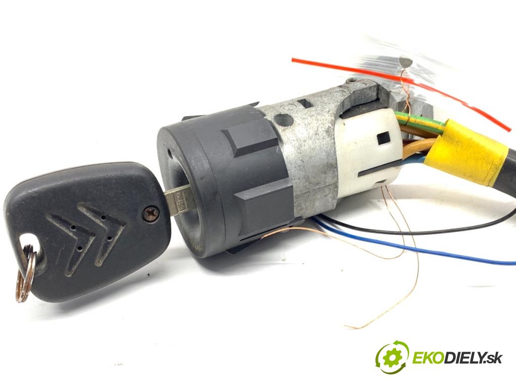 CITROEN C2 liftback 2004 44 kW 1.1 1124 spinačka 9652781780 (Spínacia skrinka)