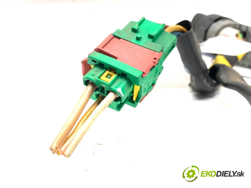 CITROEN C2 liftback 2004 44 kW 1.1 1124 spinačka 9652781780 (Spínacia skrinka)