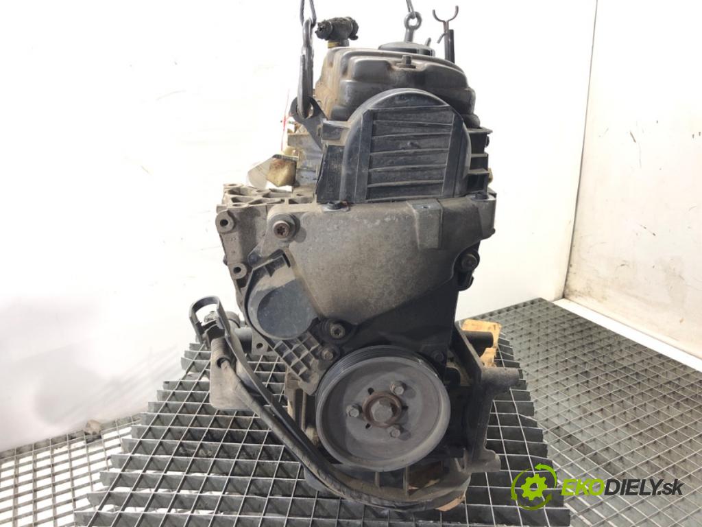 CITROEN C2 liftback 2004 44 kW 1.1 1124 motor HFX (Motor)