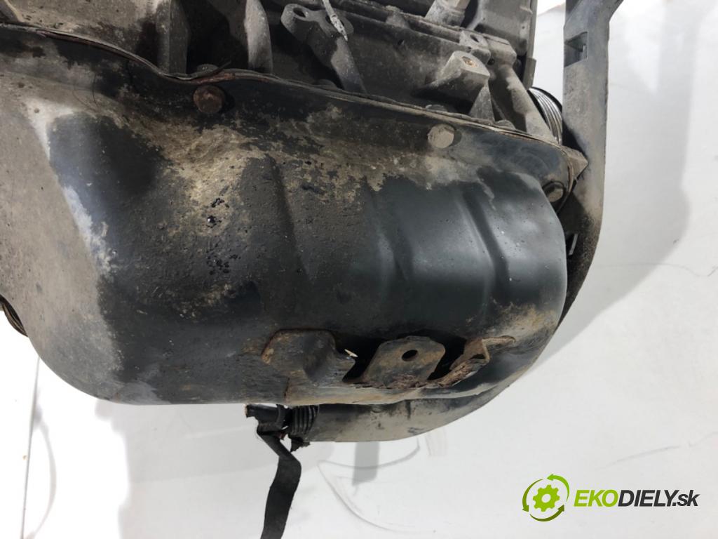 CITROEN C2 liftback 2004 44 kW 1.1 1124 motor HFX (Motor)