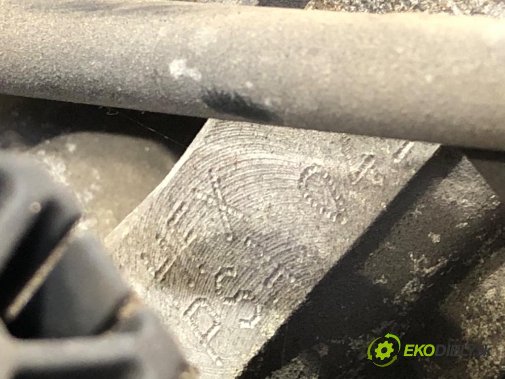 CITROEN C2 liftback 2004 44 kW 1.1 1124 motor HFX (Motor)