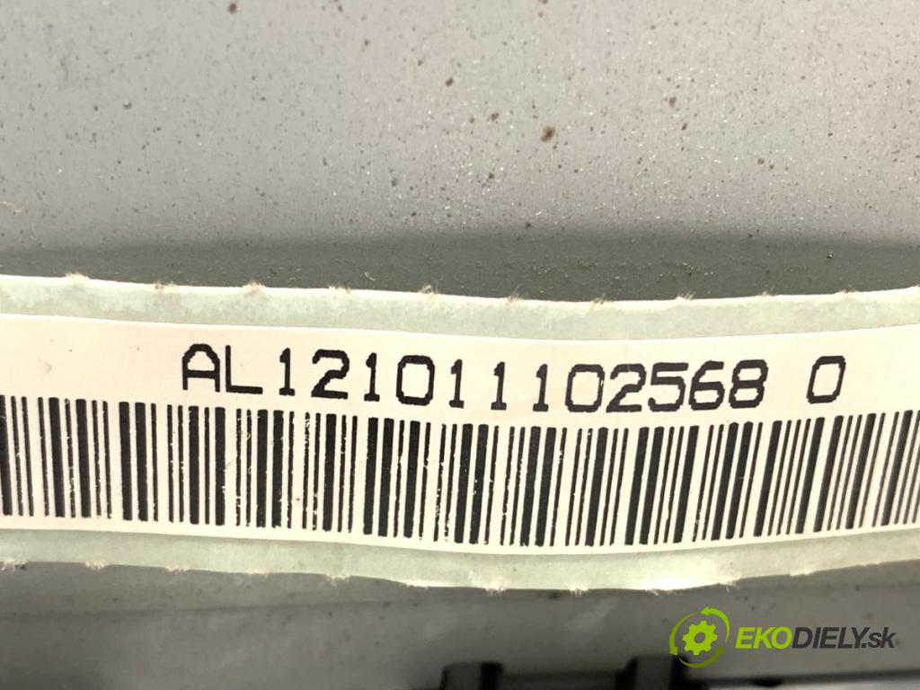 MERCEDES-BENZ W211 sedan 2002 130 kW E 270 CDI (211.016) 2685 RADIO A2118200079 (Audio zariadenie)