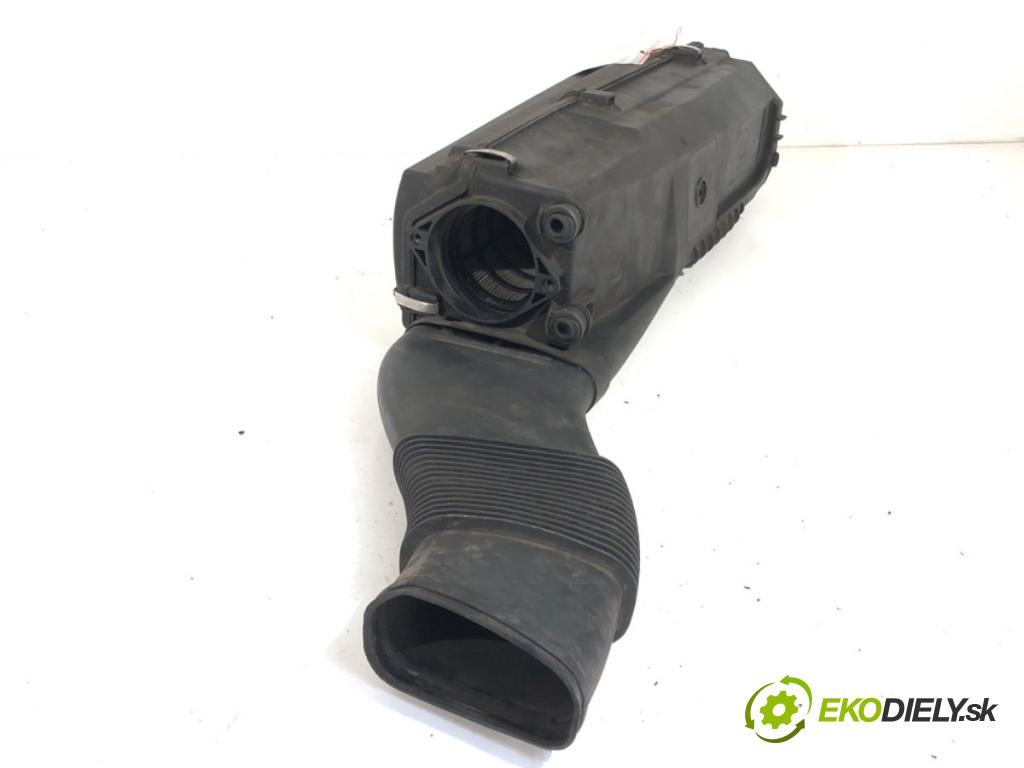 MERCEDES-BENZ W211 sedan 2002 130 kW E 270 CDI (211.016) 2685 Obal filtra vzduchu  (Obal vzduchového filtra)