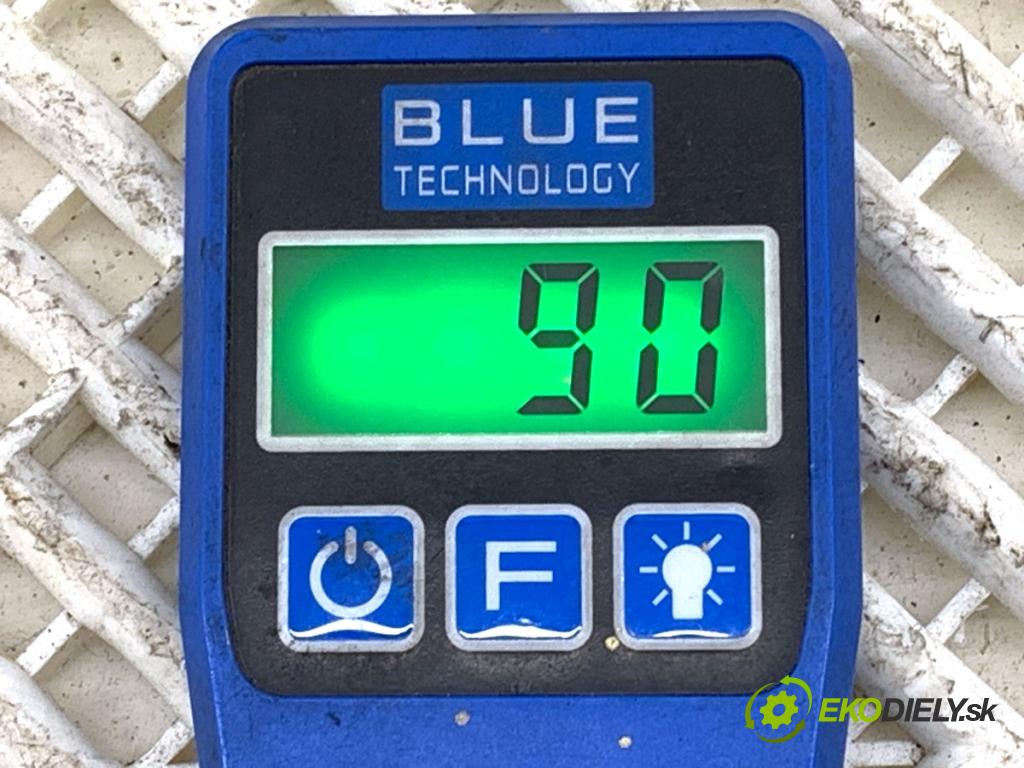 MERCEDES-BENZ W211 sedan 2002 130 kW E 270 CDI (211.016) 2685 kapota  (Kapota)