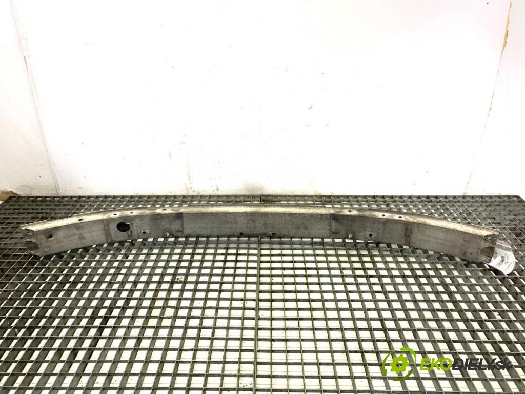 MERCEDES-BENZ W211 sedan 2002 130 kW E 270 CDI (211.016) 2685 výztuha nárazníka přední část  (Přední výztuha)