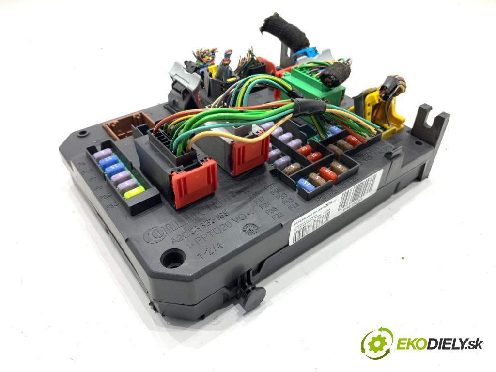 PEUGEOT 508 SW I Kombi 2011 120 kW 2.0 HDi 1997 modul BSI 9664992380 (Pojistková skříňka)