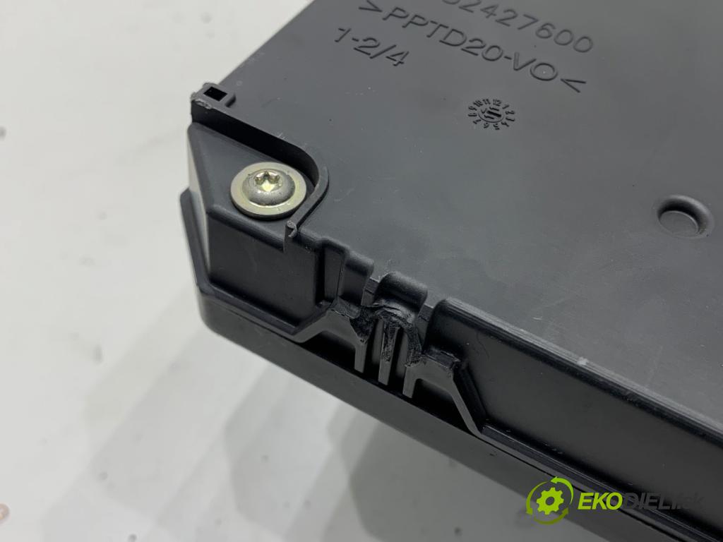 PEUGEOT 508 SW I Kombi 2011 120 kW 2.0 HDi 1997 modul BSI 9664992380 (Pojistková skříňka)