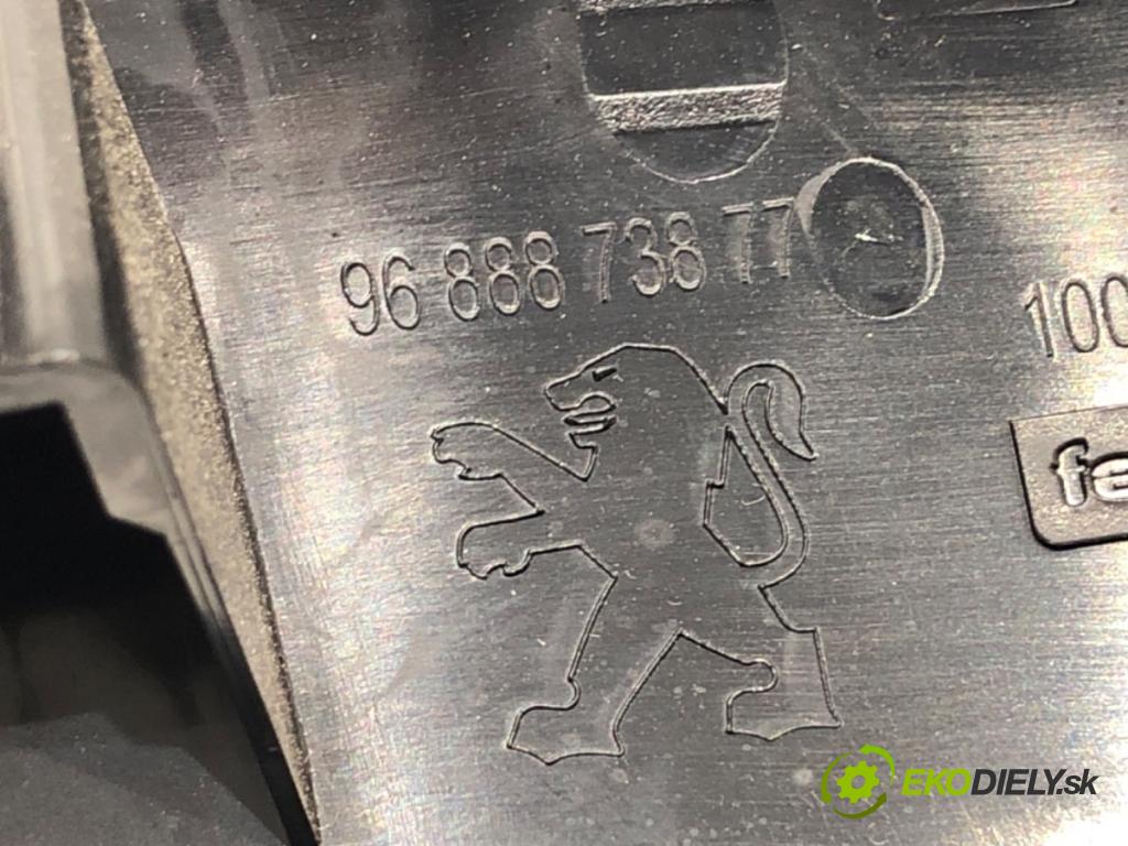 PEUGEOT 508 SW I Kombi 2011 120 kW 2.0 HDi 1997 lišty kryt 9688873877 (Lišta)