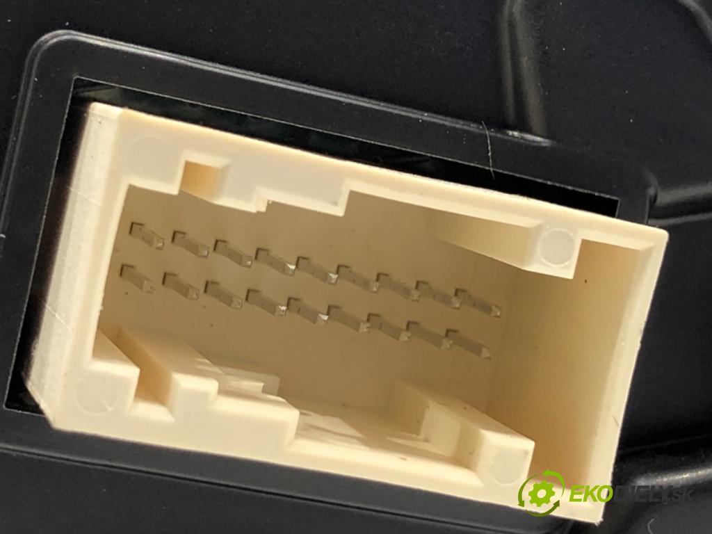 PEUGEOT 508 SW I Kombi 2011 120 kW 2.0 HDi 1997 Prístrojovka 9800420280 (Prístrojová doska)