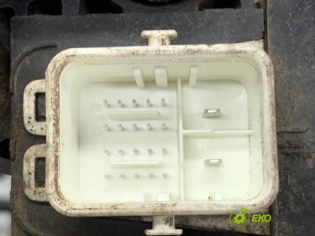 PEUGEOT 508 SW I Kombi 2011 120 kW 2.0 HDi 1997 BRZDA: ručný elektrický 9874350580 (Ručná brzda)