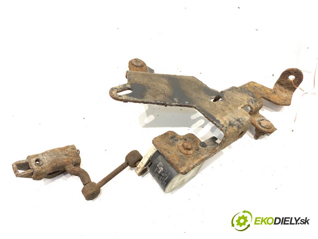 PEUGEOT 508 SW I Kombi 2011 120 kW 2.0 HDi 1997 Snímač XENON zad 9663696880 (Snímač)