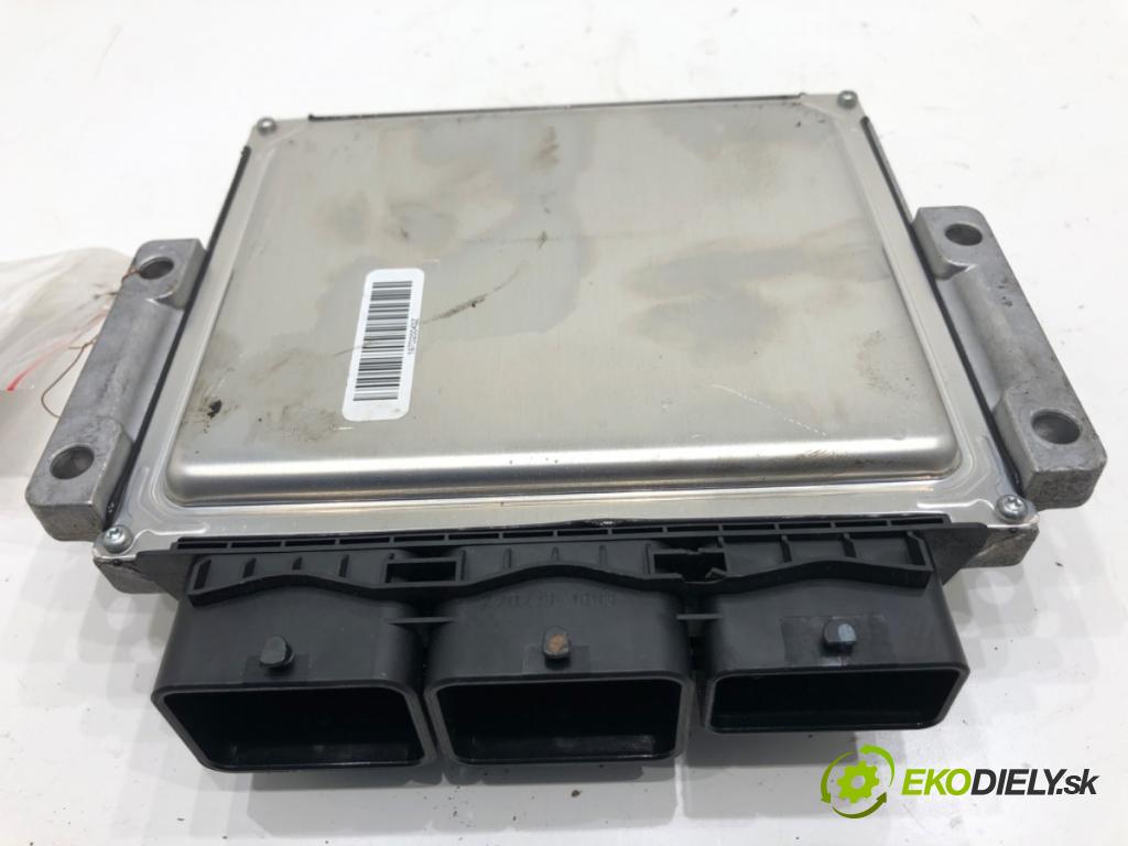 PEUGEOT 3008 nadwozie wielkoprzestrzenne (MPV) 2013 120 kW 2.0 HDi Hybrid4 1997 riadiaca jednotka Motor 9805240080 (Riadiaca jednotka)