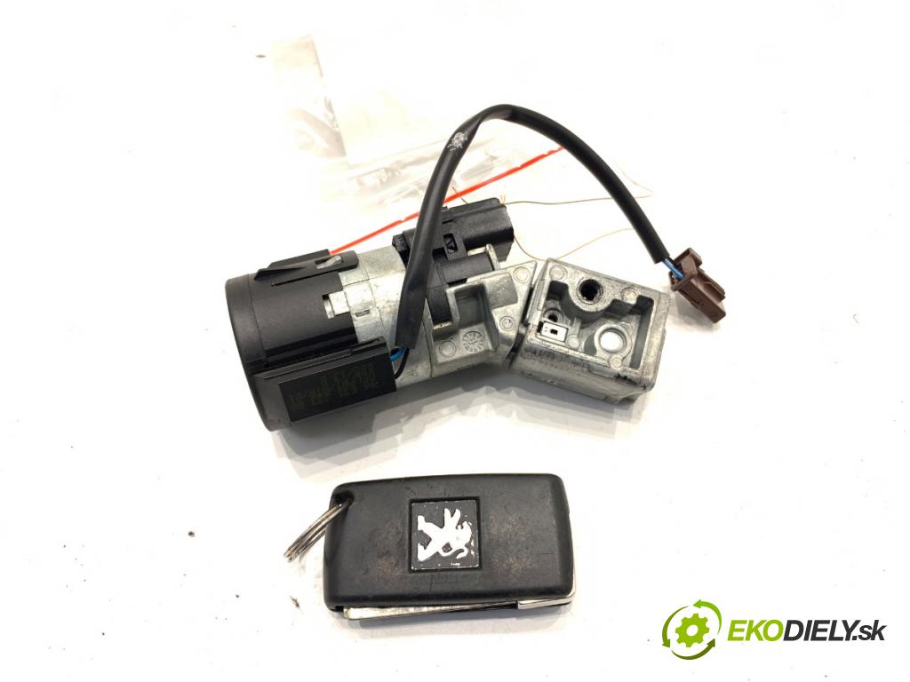 PEUGEOT 3008 nadwozie wielkoprzestrzenne (MPV) 2013 120 kW 2.0 HDi Hybrid4 1997 spinačka  (Spínacia skrinka)