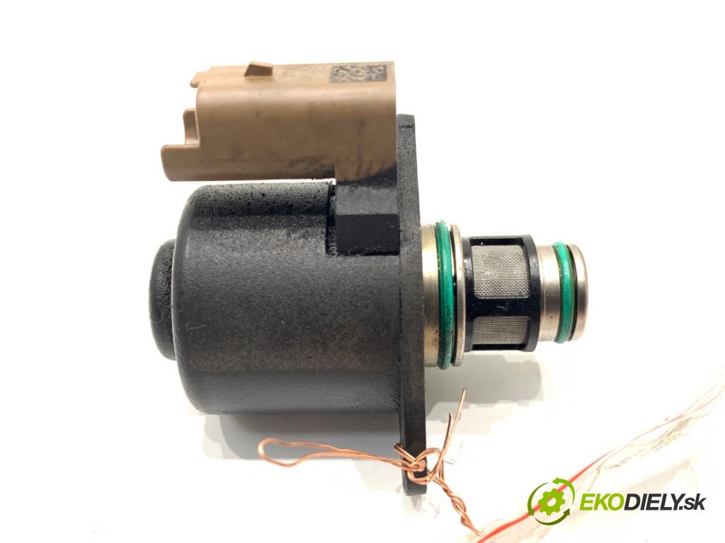 PEUGEOT 3008 nadwozie wielkoprzestrzenne (MPV) 2013 120 kW 2.0 HDi Hybrid4 1997 Regulátor tlaku paliva 28233373 (Palivový systém ostatné)