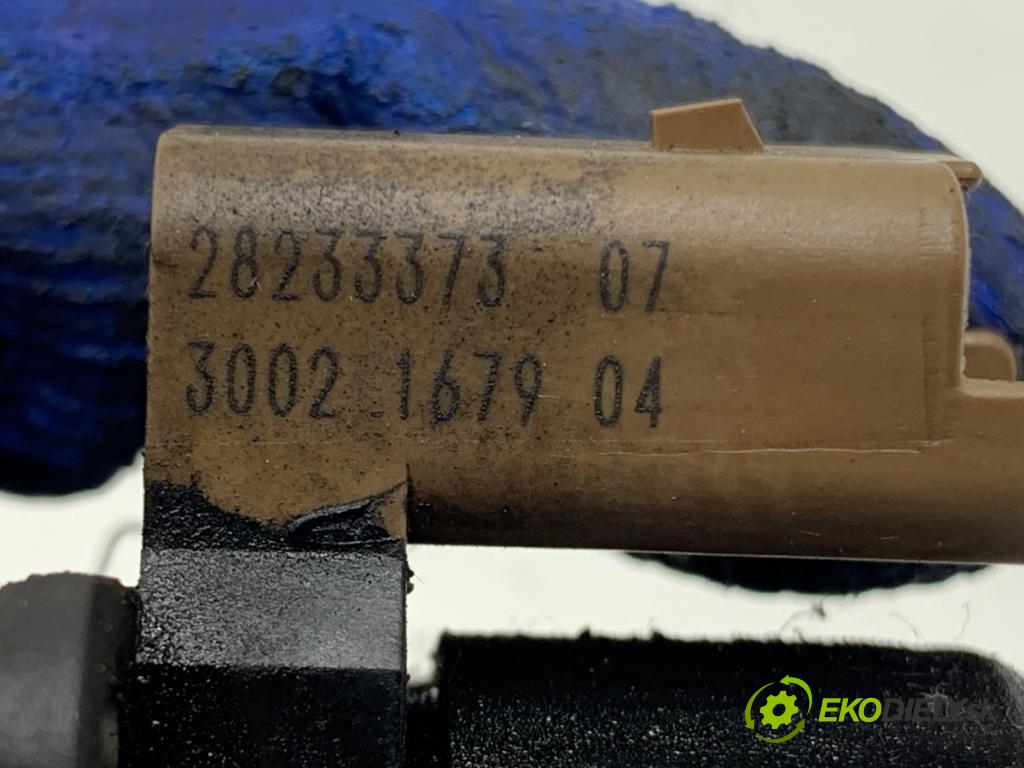 PEUGEOT 3008 nadwozie wielkoprzestrzenne (MPV) 2013 120 kW 2.0 HDi Hybrid4 1997 Regulátor tlaku paliva 28233373 (Palivový systém ostatné)