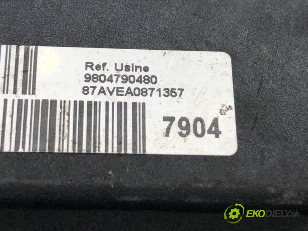 PEUGEOT 3008 nadwozie wielkoprzestrzenne (MPV) 2013 120 kW 2.0 HDi Hybrid4 1997 Pumpa ABS 9804790480 (Pumpa ABS)