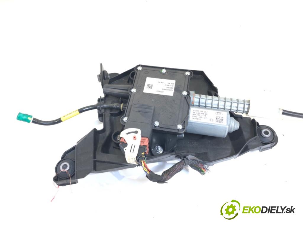 PEUGEOT 3008 nadwozie wielkoprzestrzenne (MPV) 2013 120 kW 2.0 HDi Hybrid4 1997 BRZDA: ručný elektrický 9673094880 (Ručná brzda)