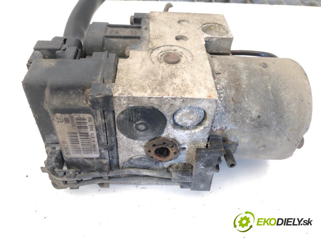 PEUGEOT BOXER I Autobus 1998 79 kW 2.5 TDI 2446 Pumpa ABS 0273004168 (Pumpa ABS)