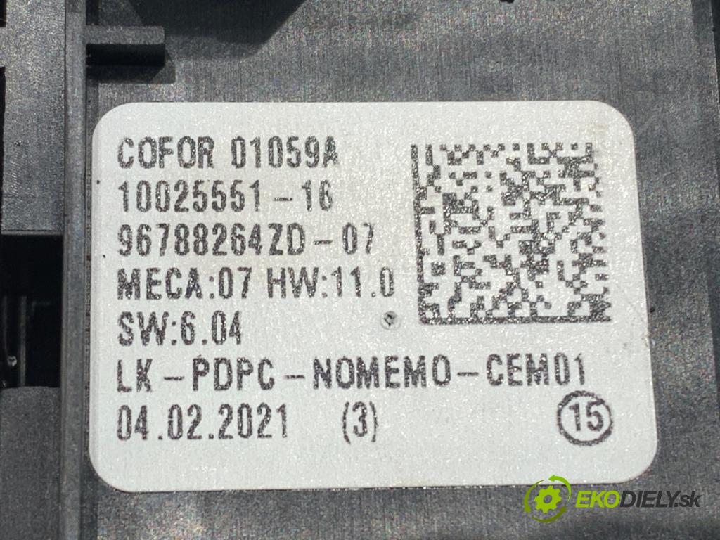 OPEL CROSSLAND SUV 2021 96 kW 1.2 (75) 1199 Prepínač okien 96788264ZD (Prepínacie páčky pod volantom)