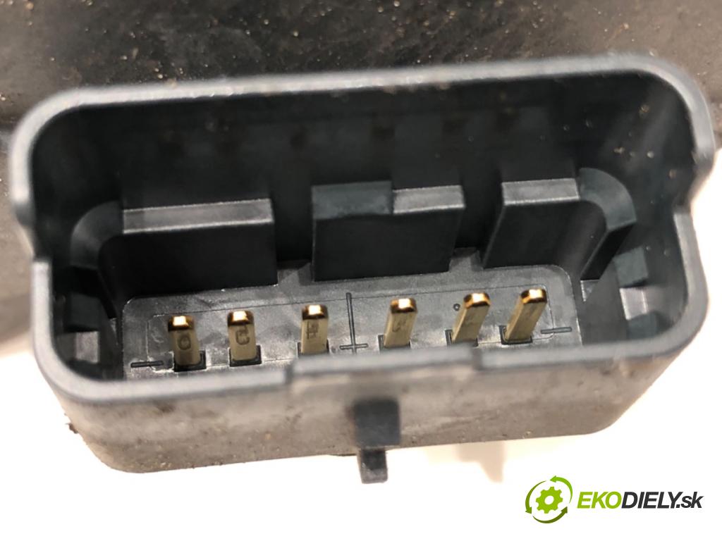 OPEL CROSSLAND SUV 2021 96 kW 1.2 (75) 1199 Škrtiaca klapka 9801942080 (Škrtiaca klapka)