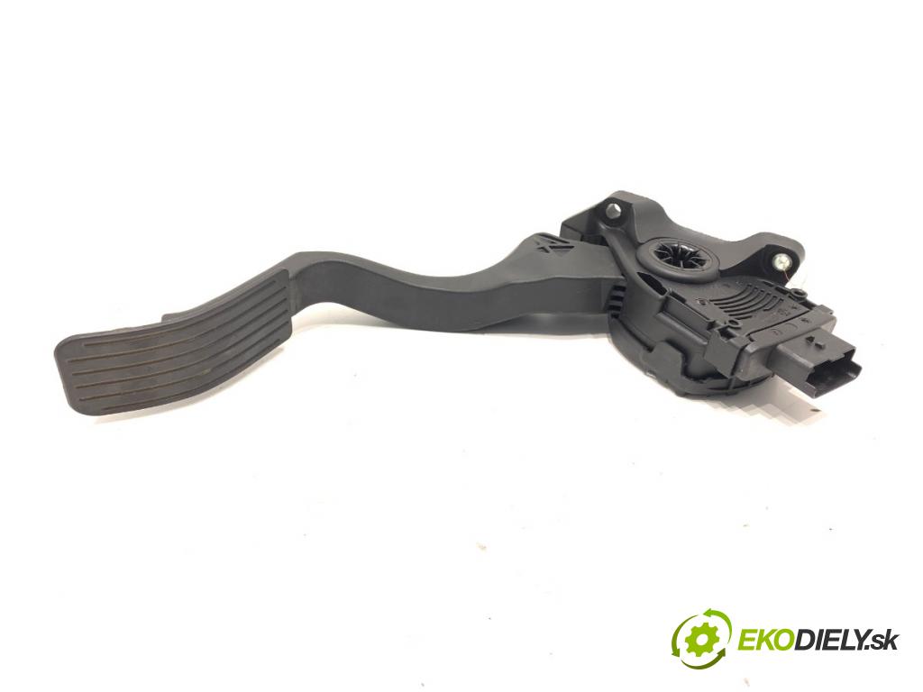 OPEL CROSSLAND SUV 2021 96 kW 1.2 (75) 1199 Potenciometer plynu 3637657 (Potenciometer plynového pedálu)