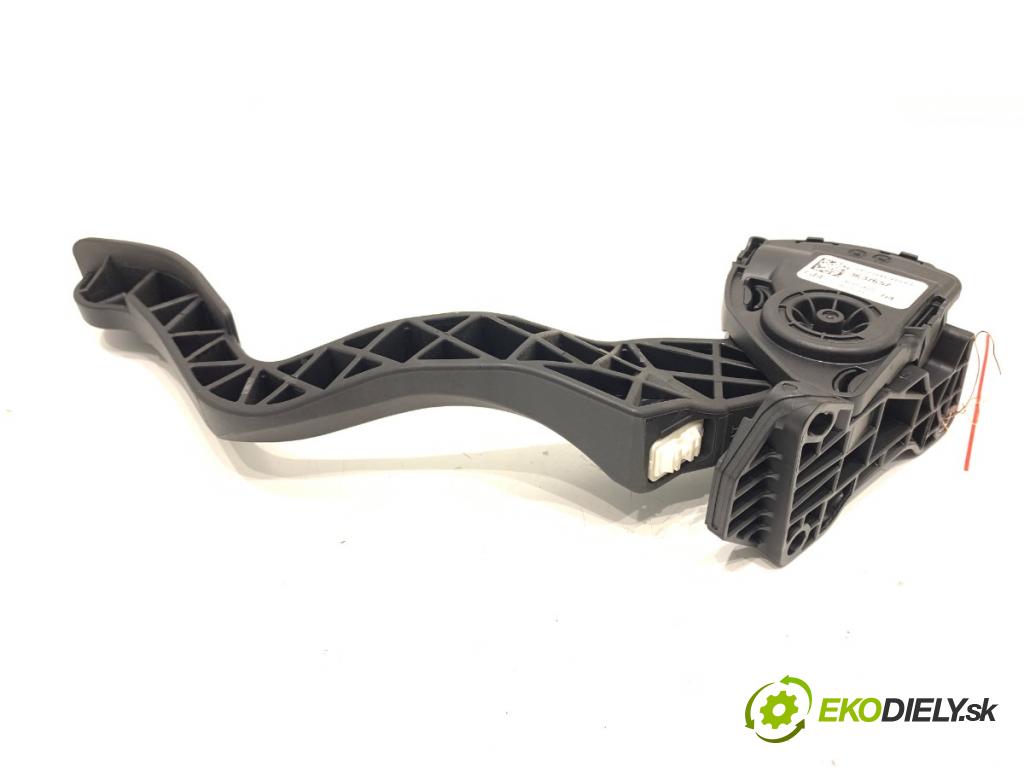 OPEL CROSSLAND SUV 2021 96 kW 1.2 (75) 1199 Potenciometer plynu 3637657 (Potenciometer plynového pedálu)