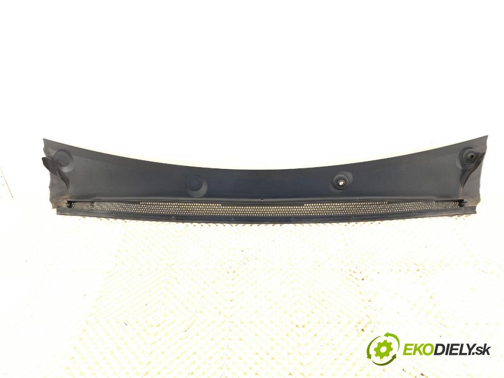 OPEL CROSSLAND SUV 2021 96 kW 1.2 (75) 1199 Torpédo, plast pod čelné okno 13476245 (Torpédo (plast pod čelným sklom))