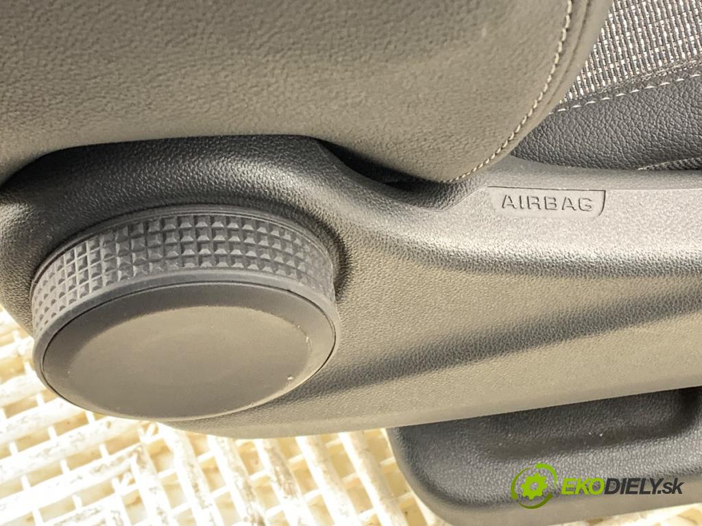 OPEL CROSSLAND SUV 2021 96 kW 1.2 (75) 1199 Sedadlo pravy predný