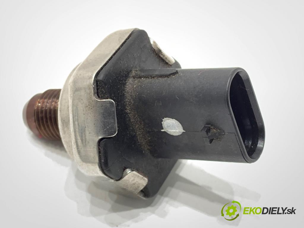 OPEL CROSSLAND SUV 2021 96 kW 1.2 (75) 1199 Snímač tlaku paliva 9812191080 (Snímač)