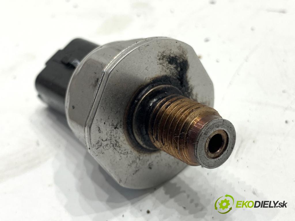 FORD FOCUS C-MAX nadwozie wielkoprzestrzenne (MPV) 2004 80 kW 1.6 TDCi 1560 Snímač tlaku paliva 9653981180 (Snímač)