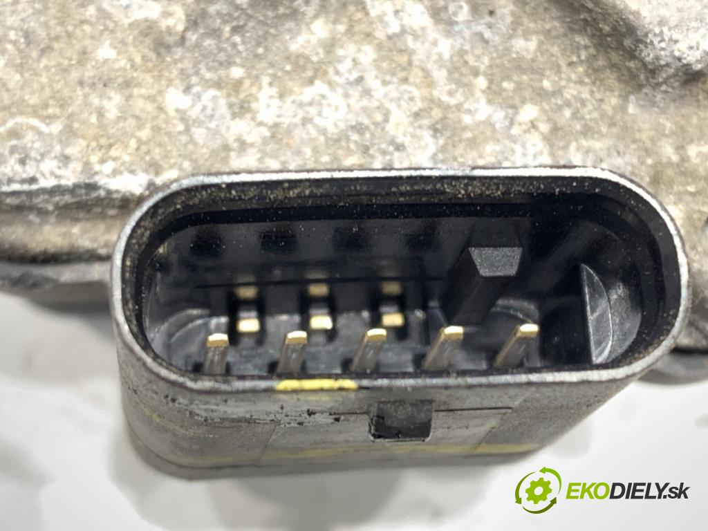 HYUNDAI i30 liftback 2013 66 kW 1.4 CRDi 1396 Škrtiaca klapka 35100-2A900 (Škrtiaca klapka)