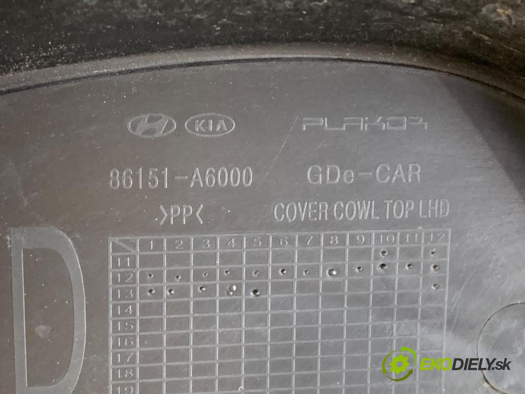 HYUNDAI i30 liftback 2013 66 kW 1.4 CRDi 1396 Torpédo, plast pod čelné okno 86151-A6000 (Torpédo (plast pod čelným sklom))