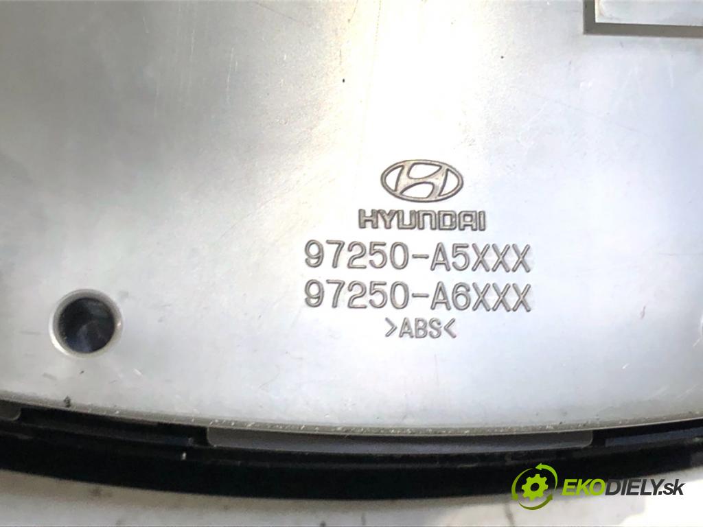 HYUNDAI i30 liftback 2013 66 kW 1.4 CRDi 1396 Panel ovládania kúrenia 97250-A6040GU (Prepínacie páčky pod volantom)