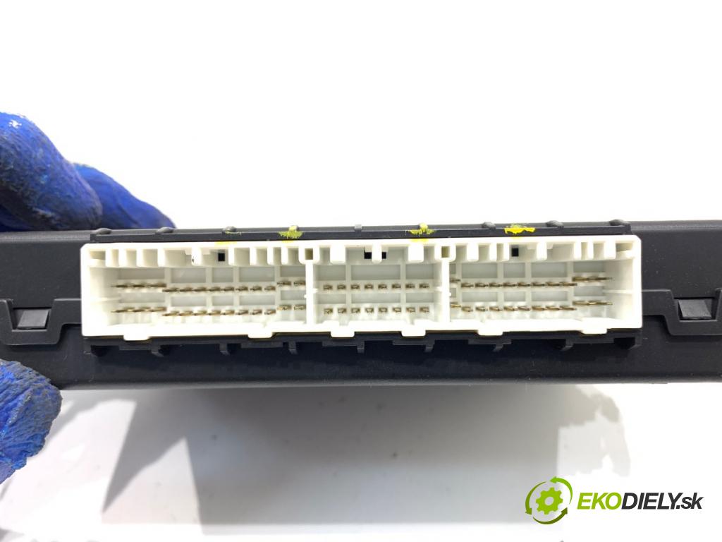 HYUNDAI i30 liftback 2013 66 kW 1.4 CRDi 1396 Modul BCM 95400-A6001 (Riadiaca jednotka ostatné)