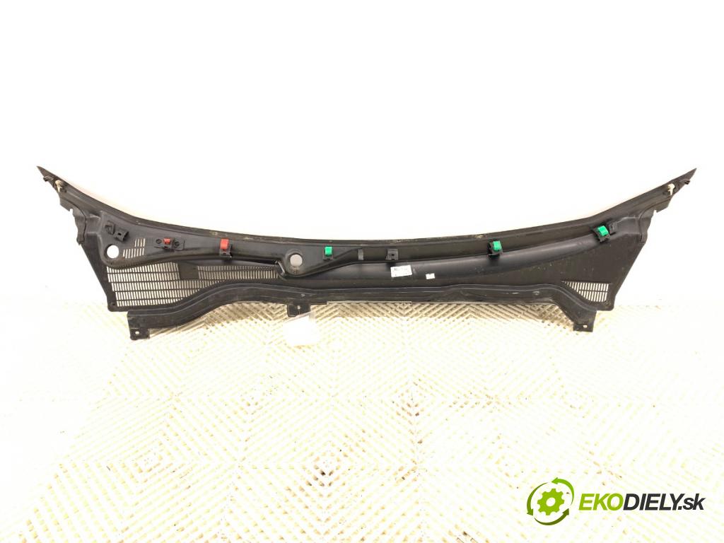 FIAT FIORINO III Nadwozie pełne/minivan 2019 57 kW 1.4 (225AXA1A, 225BXA1A) 1368 Torpédo, plast pod čelné okno 735699294 (Torpédo (plast pod čelným sklom))