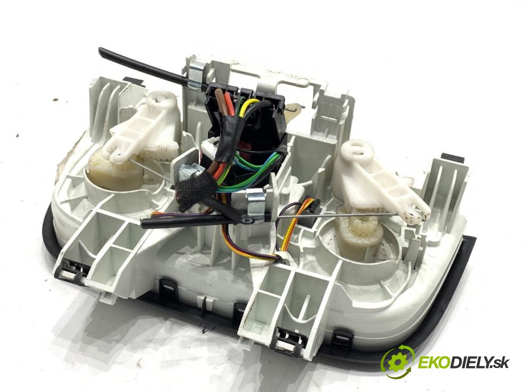 FIAT FIORINO III Nadwozie pełne/minivan 2019 57 kW 1.4 (225AXA1A, 225BXA1A) 1368 Panel ovládania kúrenia 735462118 (Prepínacie páčky pod volantom)