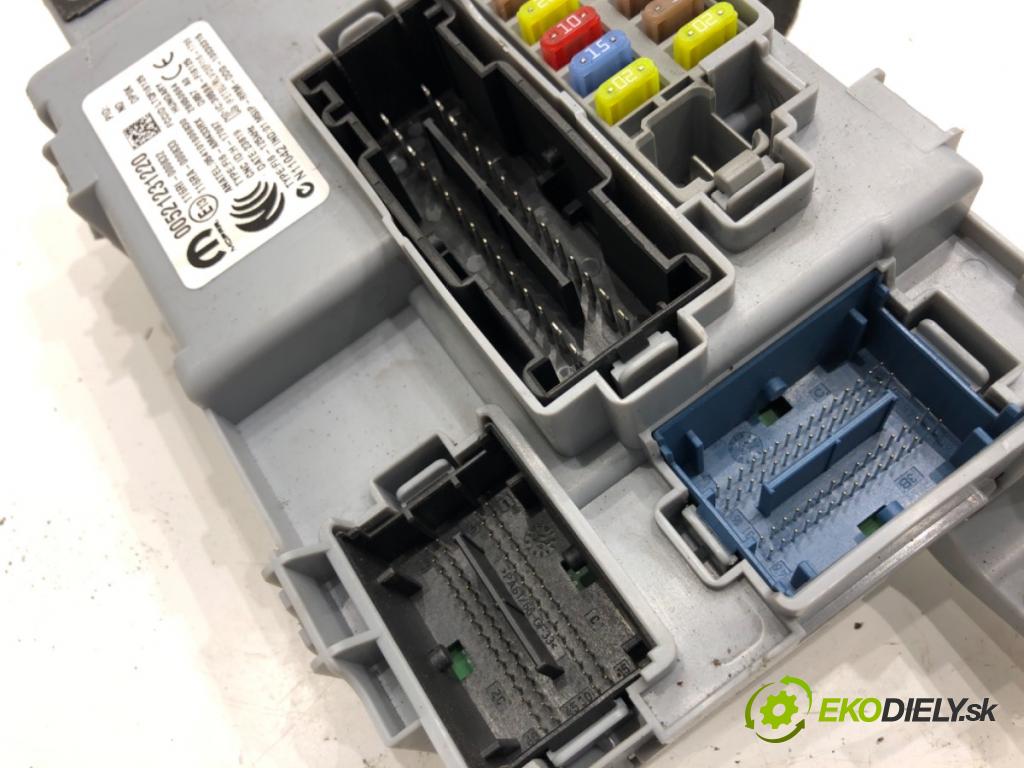 FIAT FIORINO III Nadwozie pełne/minivan 2019 57 kW 1.4 (225AXA1A, 225BXA1A) 1368 modul BSI 00521231220 (Pojistková skříňka)