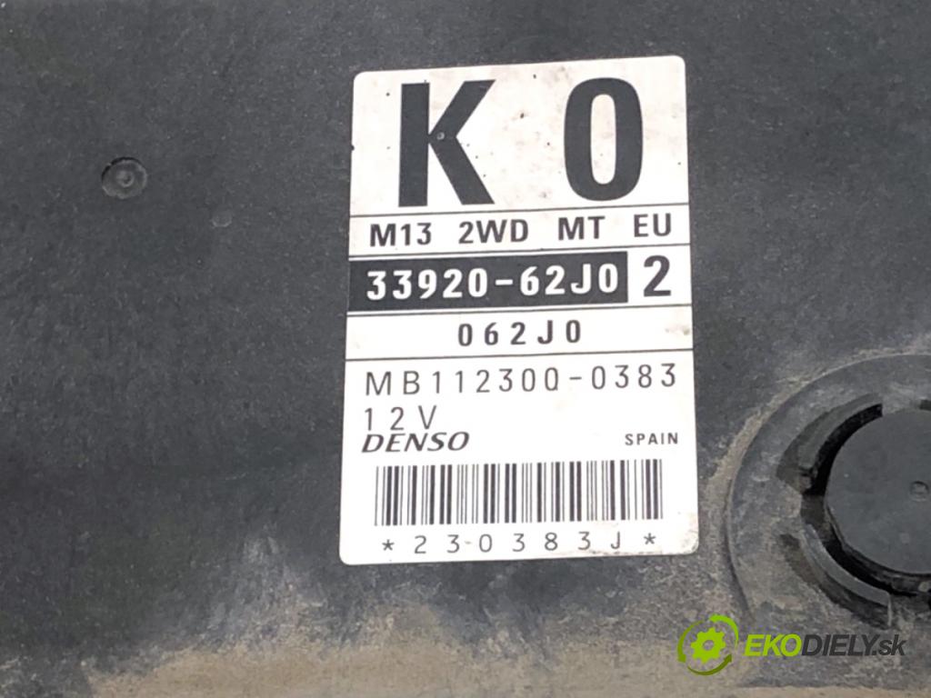 SUZUKI SWIFT III liftback 2006 68 kW 1.3 (RS 413) 1328 řídící jednotka motora 33920-62J0 (Řídicí jednotka)